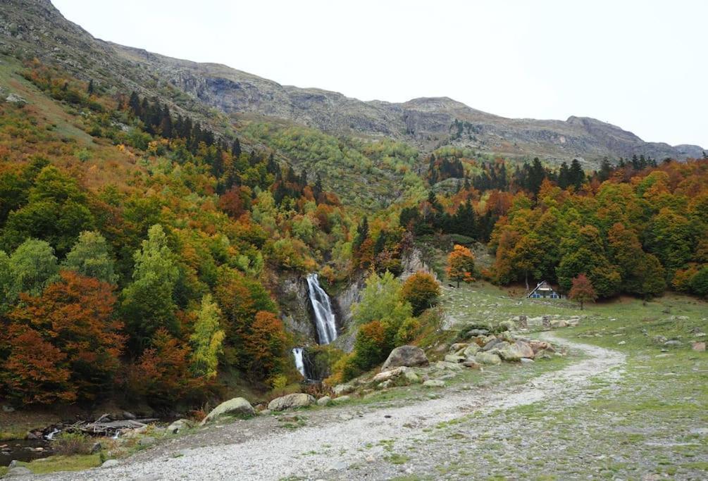 Mcastet, Casita Aranesa En El Valle De Aran Bossost Exterior foto